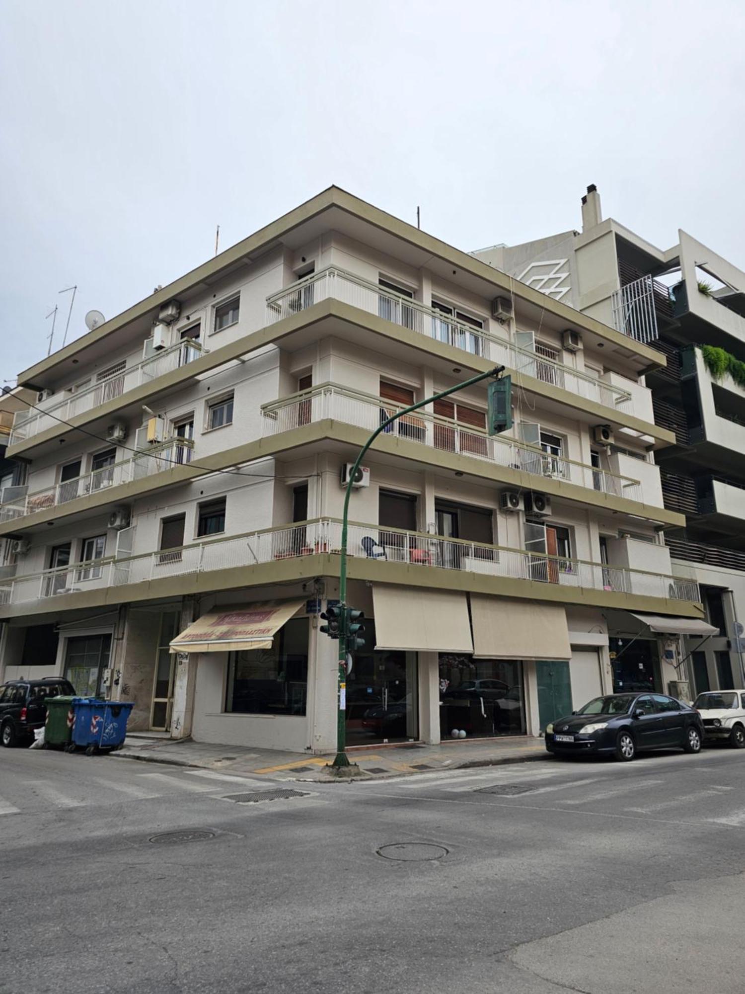 Elektra'S Apartment#2 1St Fl, Διαμέρισμα Στο Κέντρο Της Λάρισας Με Δωρεάν Parking Exterior foto